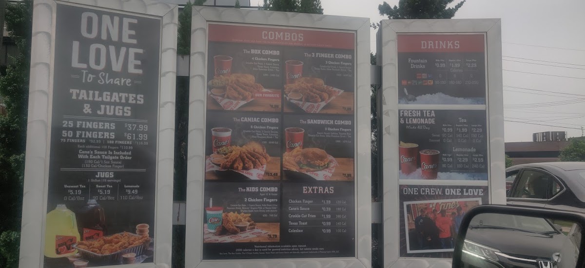 Raising Cane's Chicken Fingers Photo Menu 9