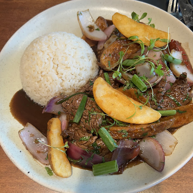 Lomo Saltado with Rice
