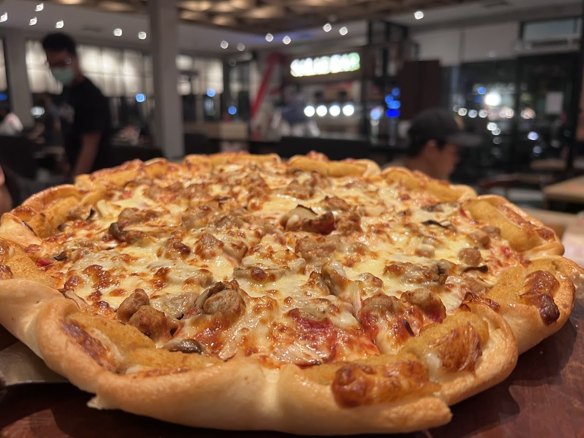 Pizza Hut Restoran Photo 3