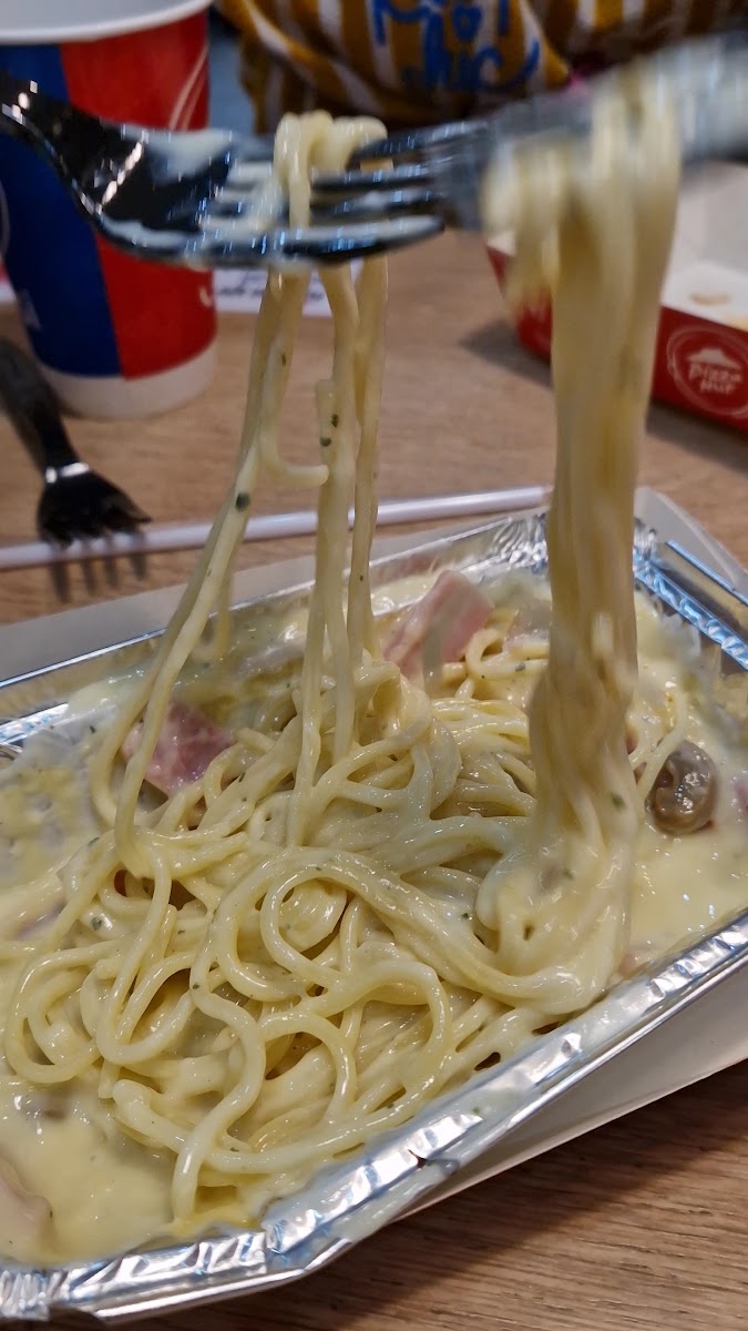 Pizza Hut Photo 2