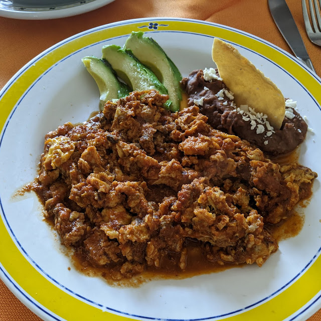 Huevos A la Albañil