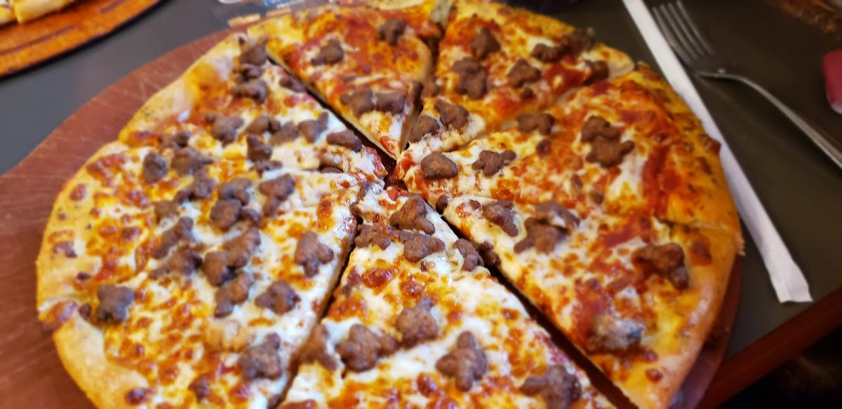 Pizza Hut Photo 7