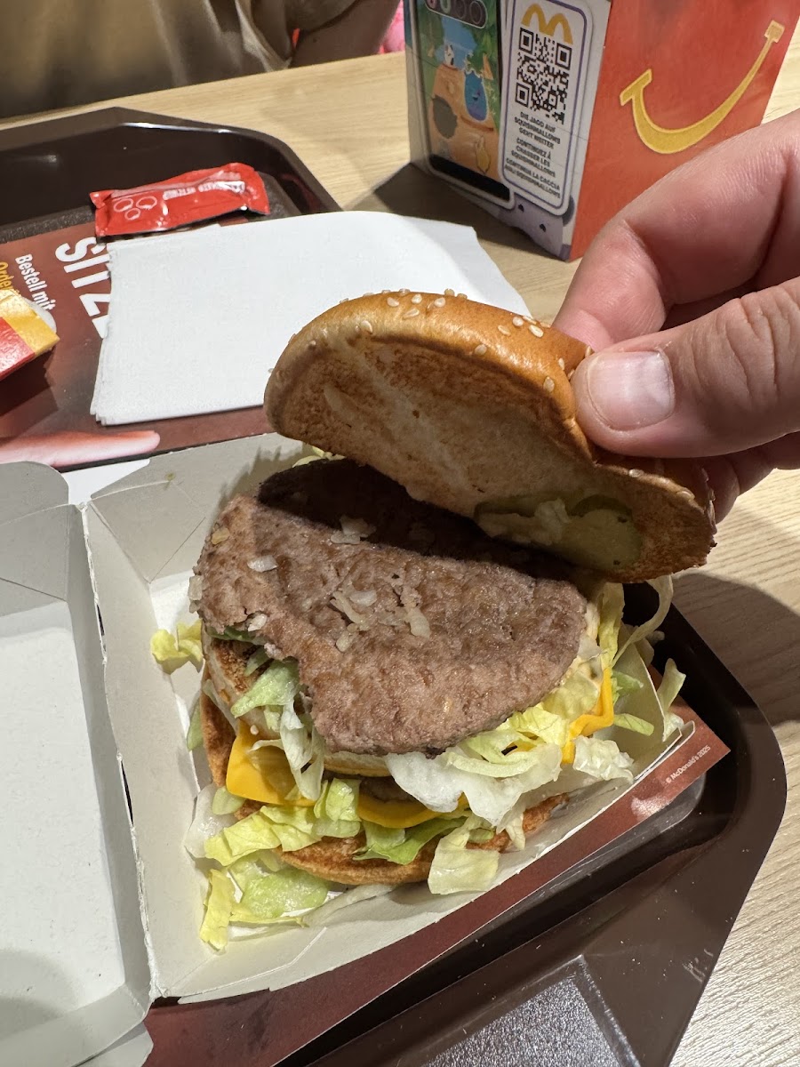McDonald's Restaurant Photo 4