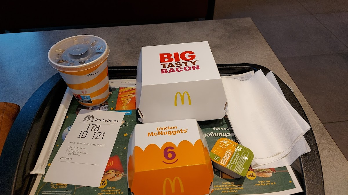 McDonald's Photo 6