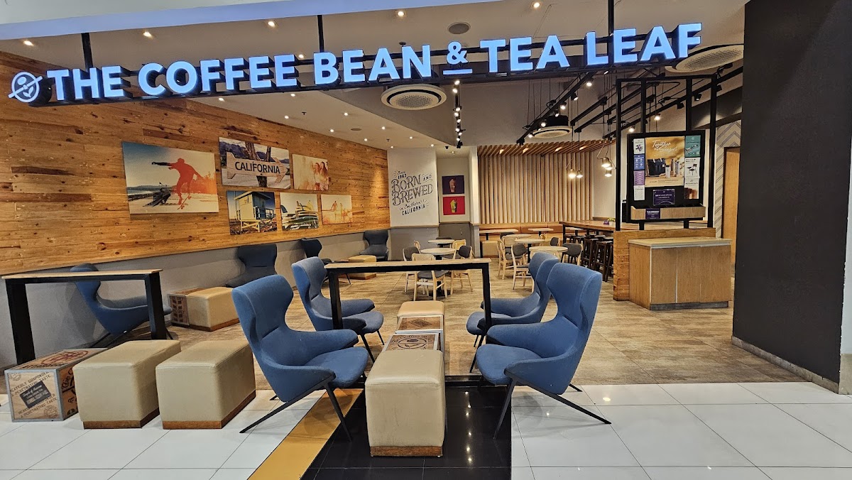 The Coffee Bean & Tea Leaf Photo 4