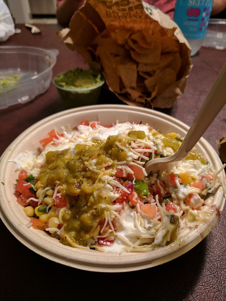 QDOBA Mexican Eats Photo 6