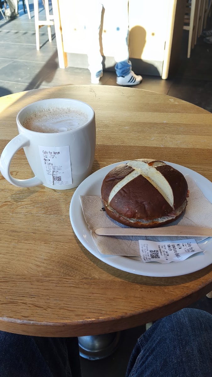 Starbucks Coffee Photo 6