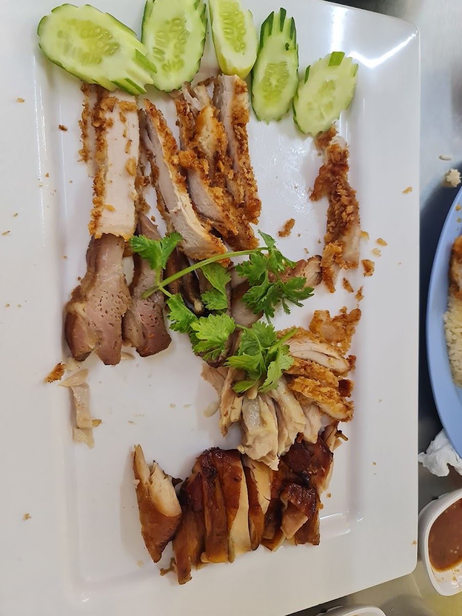 ข้าวมันไก่เฮียชัย สาขาพหลโยธิน34 Photo 8