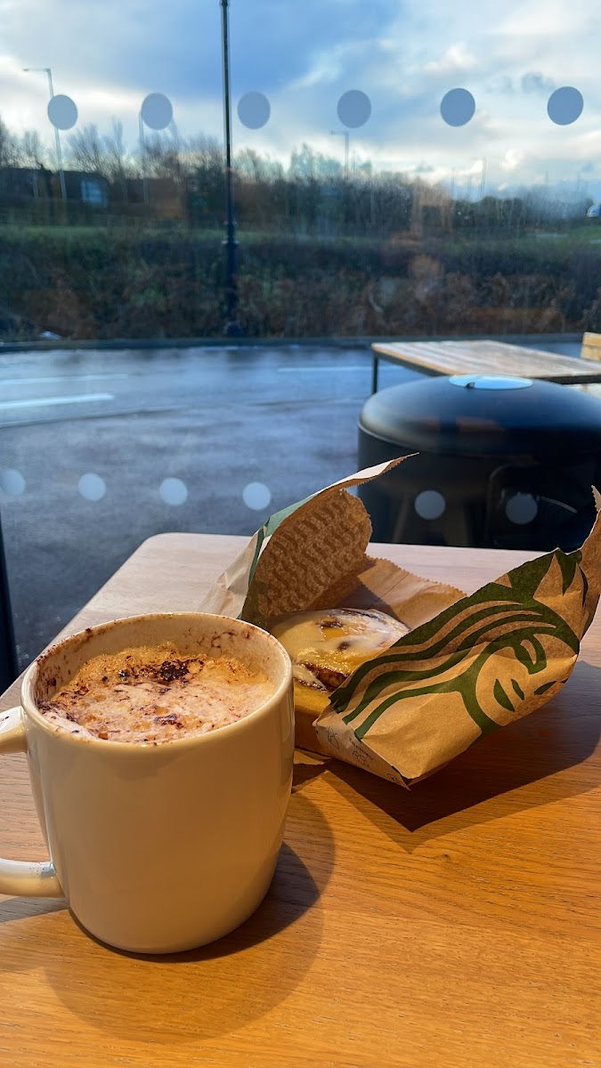 Starbucks Photo 10
