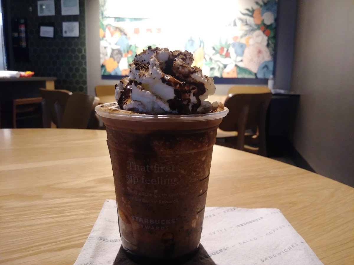 Starbucks Photo 6