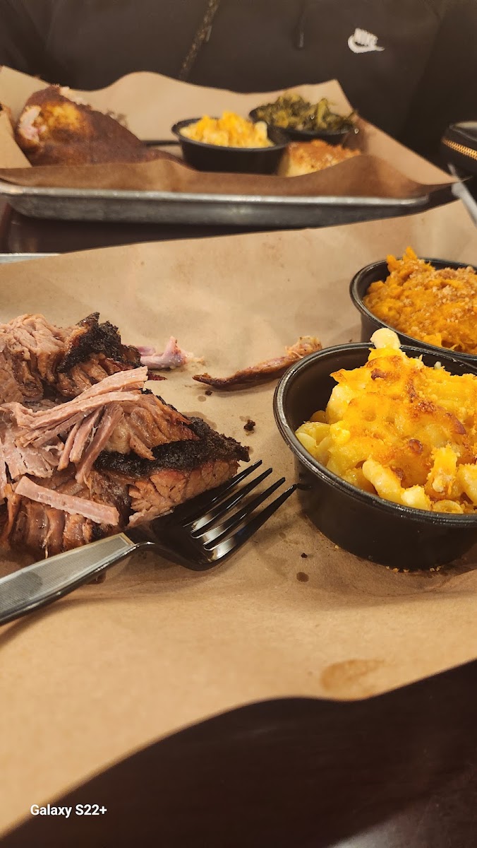 MISSION BBQ Photo 8
