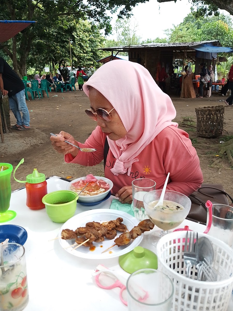 Warung Mie SOP Pondok Rambutan