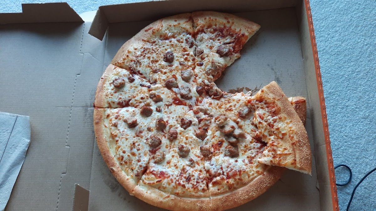 Little Caesars Pizza Photo 6