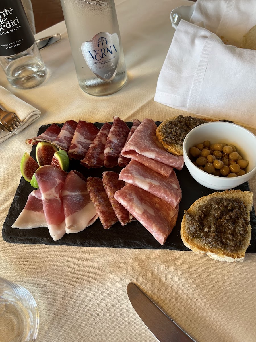 Ristorante La Torre Di Gargonza Photo 8