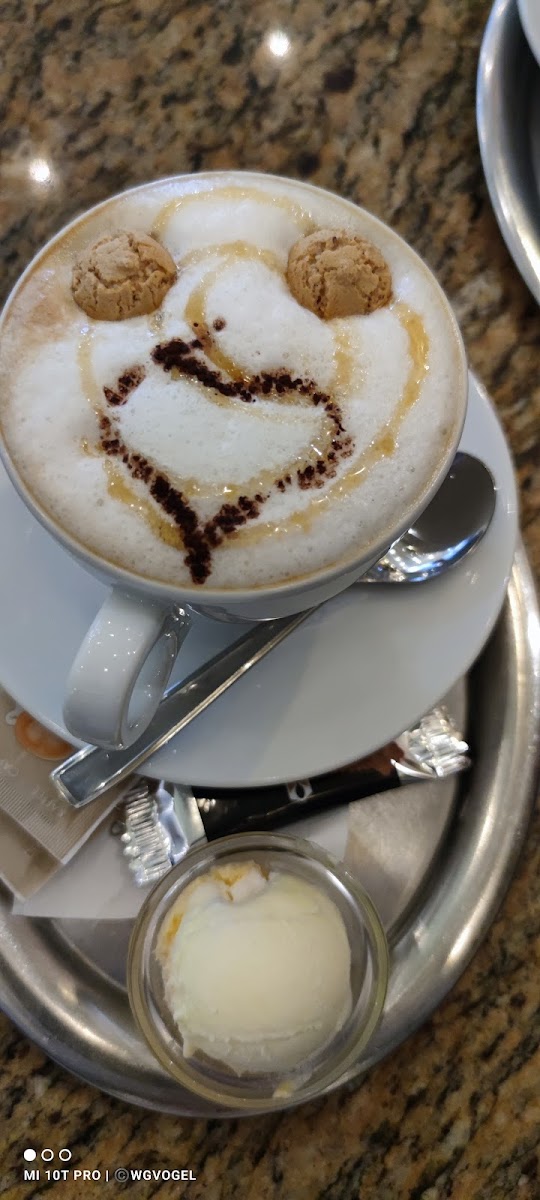 Eiscafé Cortina Photo 4