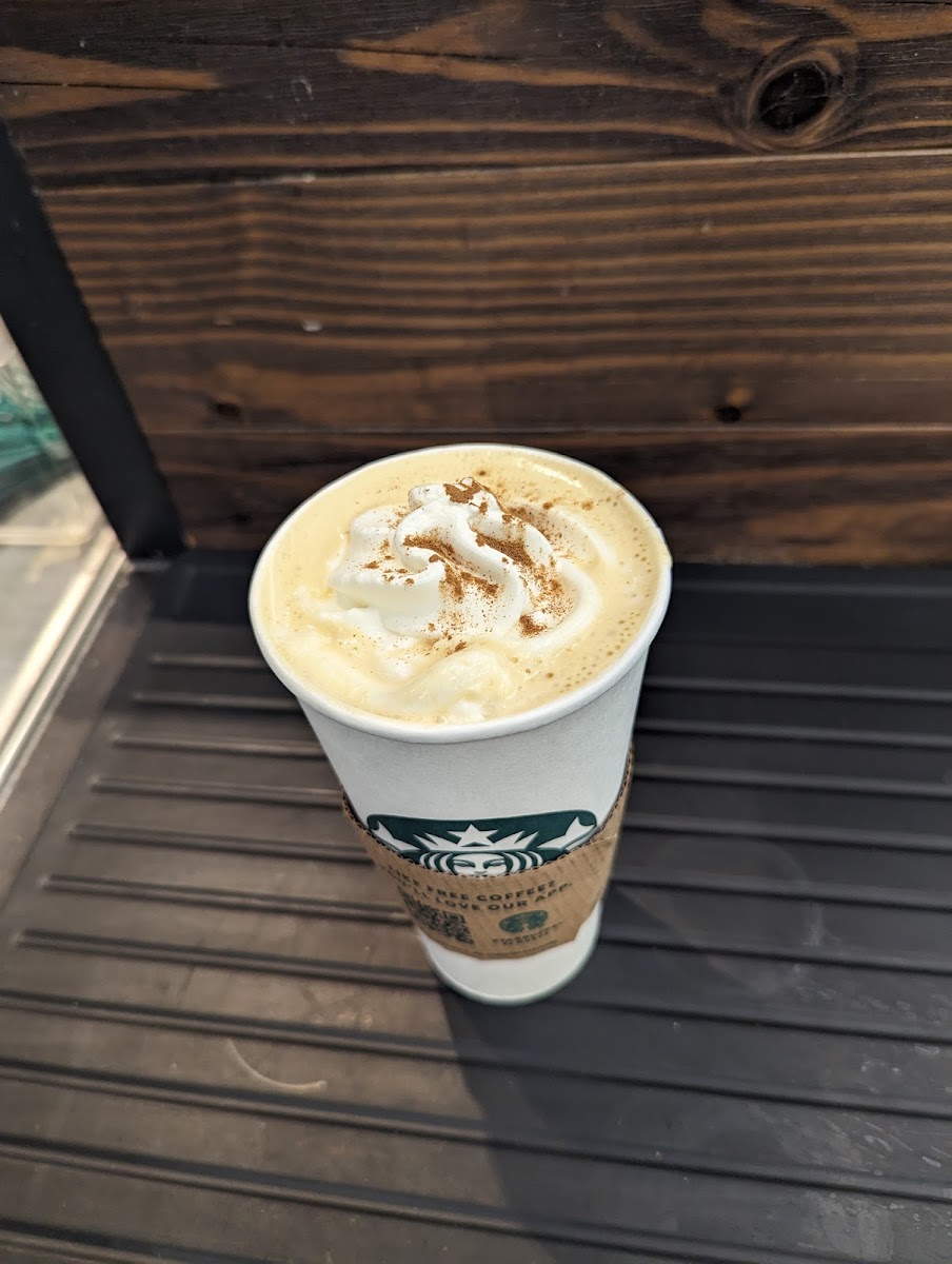 Starbucks Photo 7
