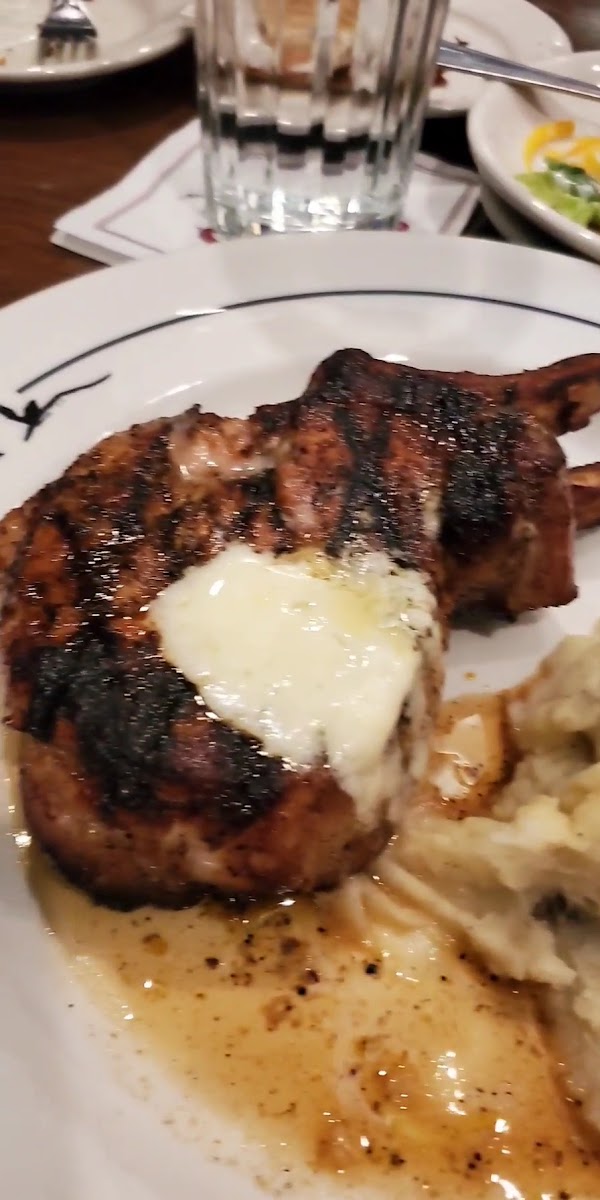 Saltgrass Steak House Photo 2