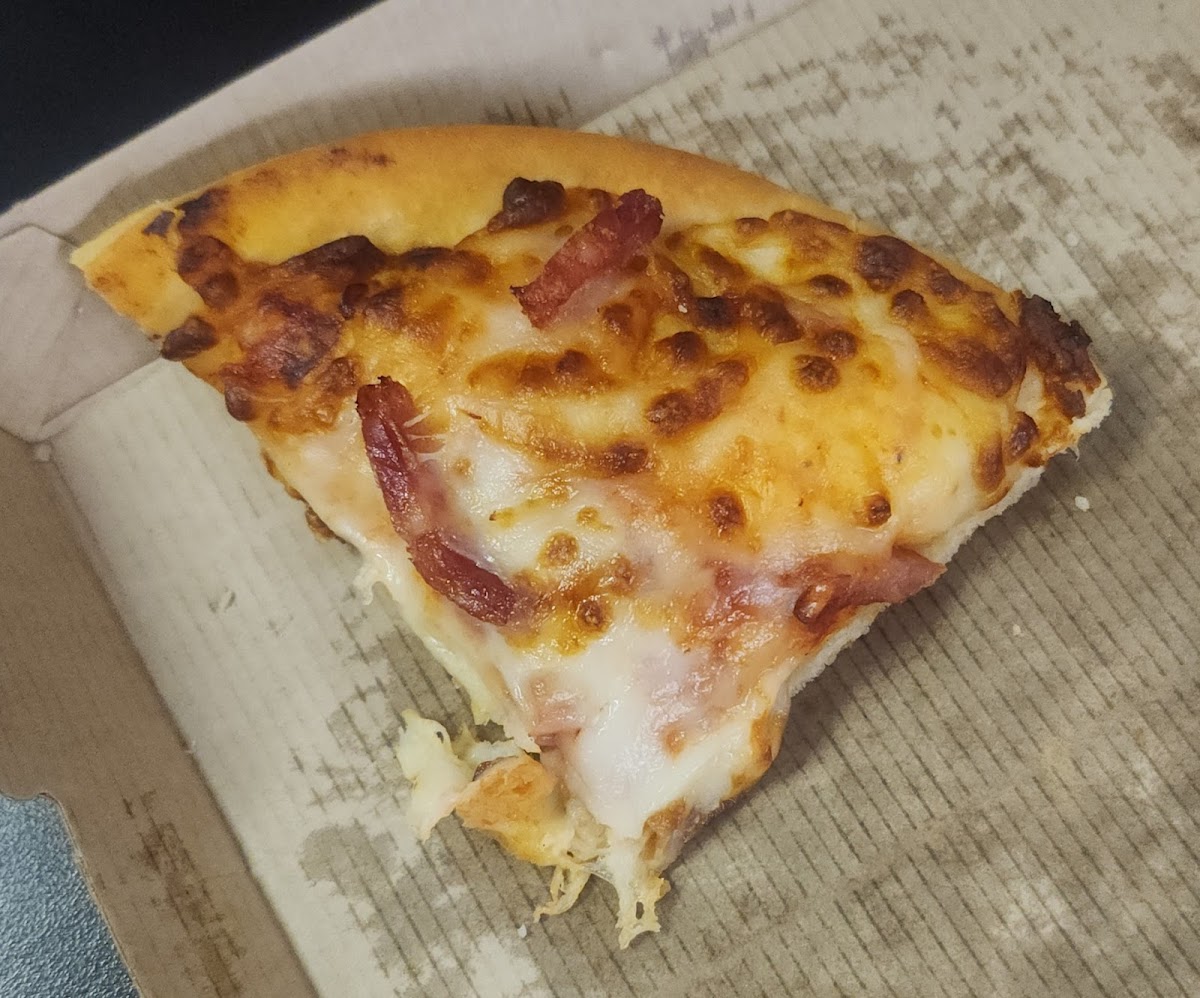 Pizza Hut Photo 2