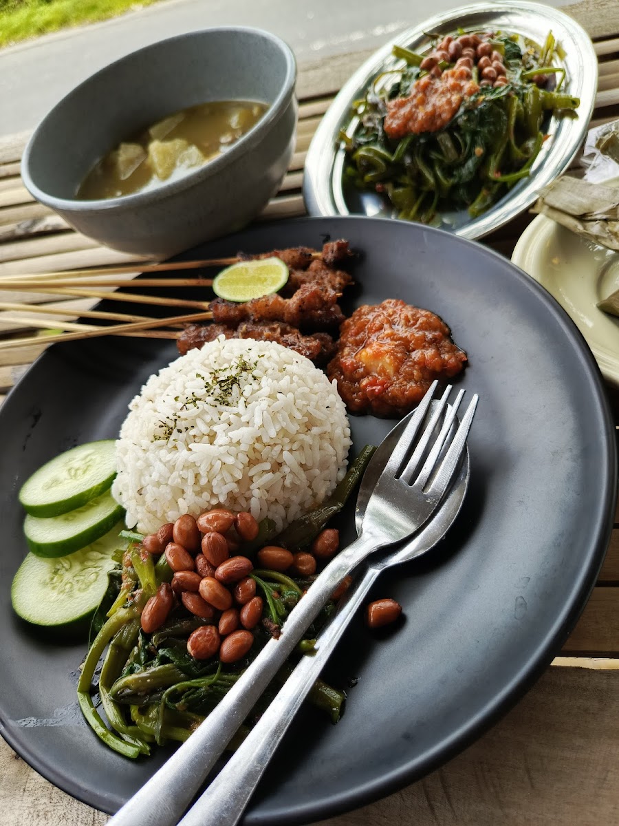 Warung sarras Photo 4