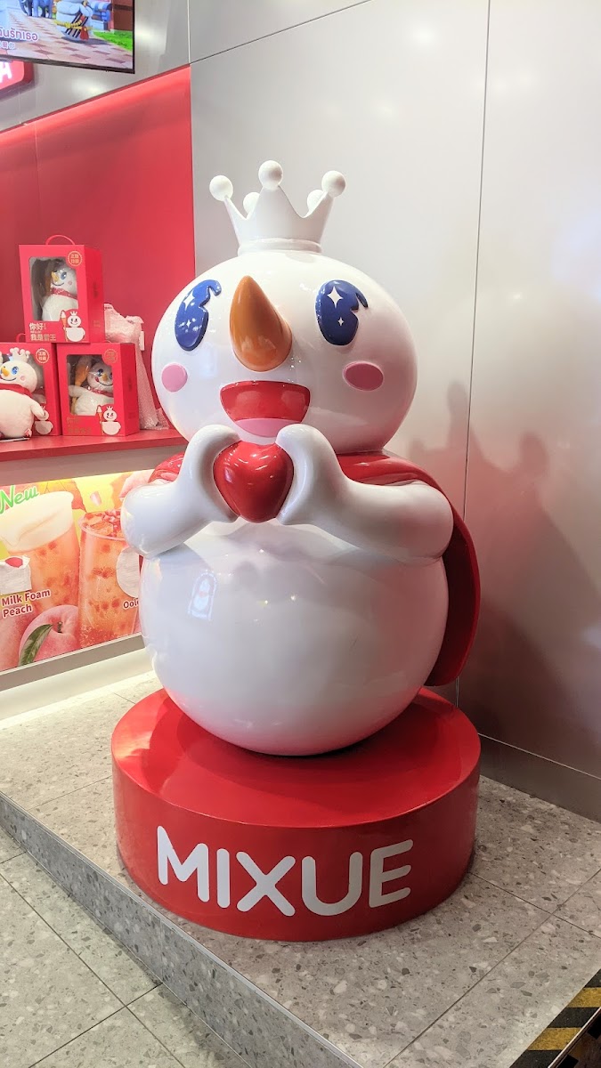 Mixue Ice Cream & Tea 蜜雪冰城 Photo 4