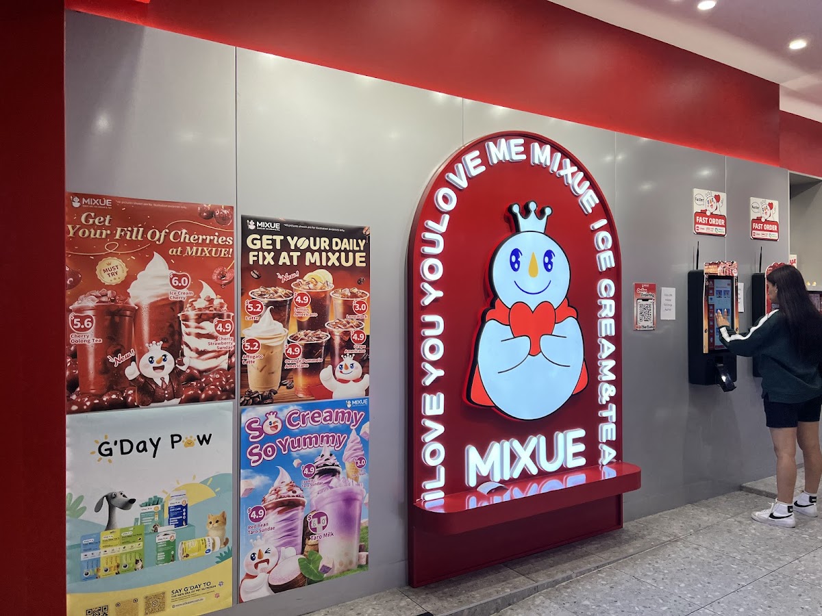 Mixue Ice Cream & Tea 蜜雪冰城 Photo Menu 7
