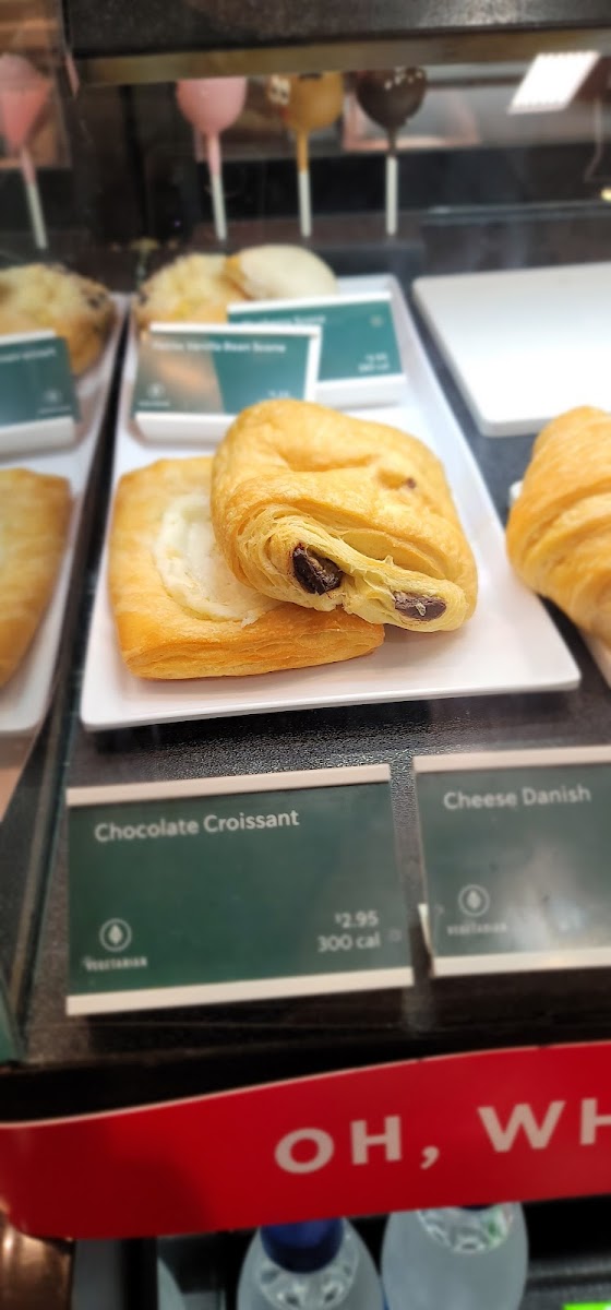 Starbucks Photo 6
