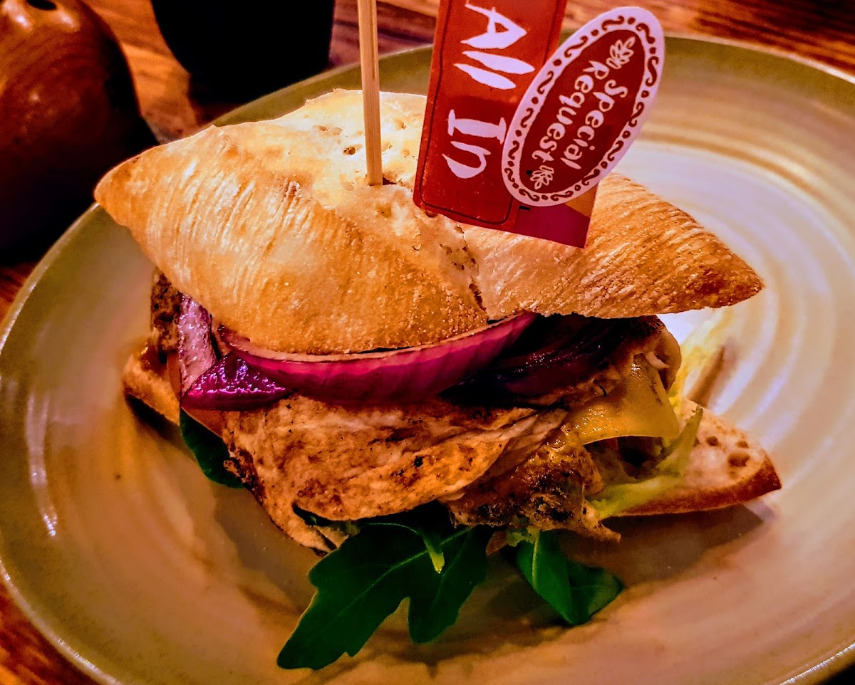 Nando's Werribee Pacific Photo 9