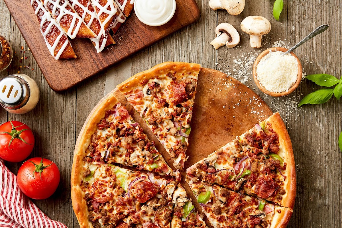 Simple Simon's Pizza Photo 2