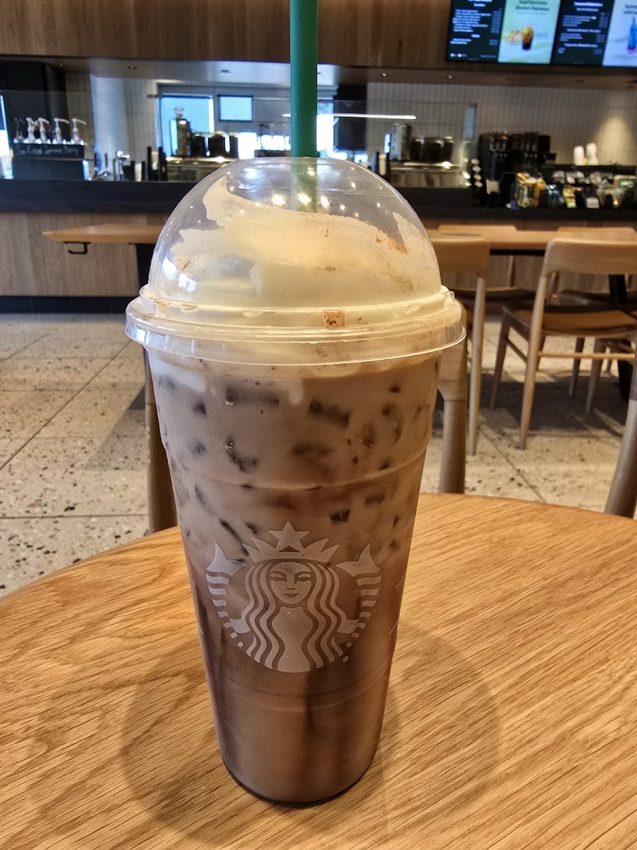 Starbucks Photo 2