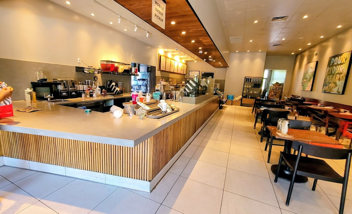 Starbucks Photo 3