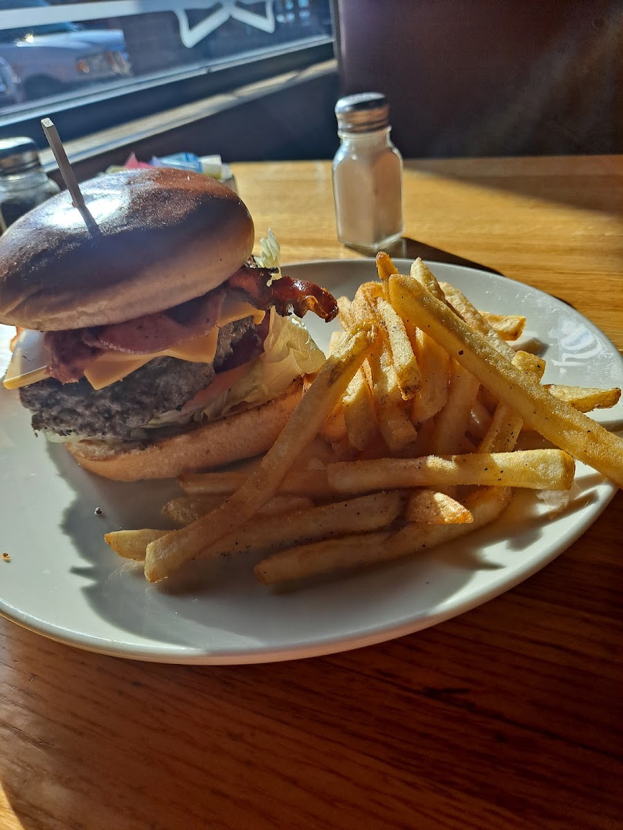 Applebee's Grill + Bar Photo 3