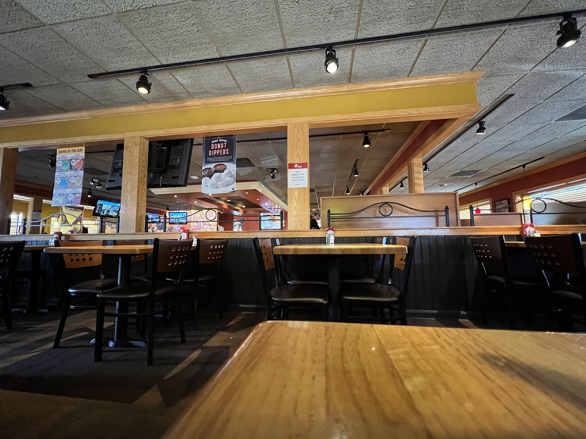 Applebee's Grill + Bar Photo 4
