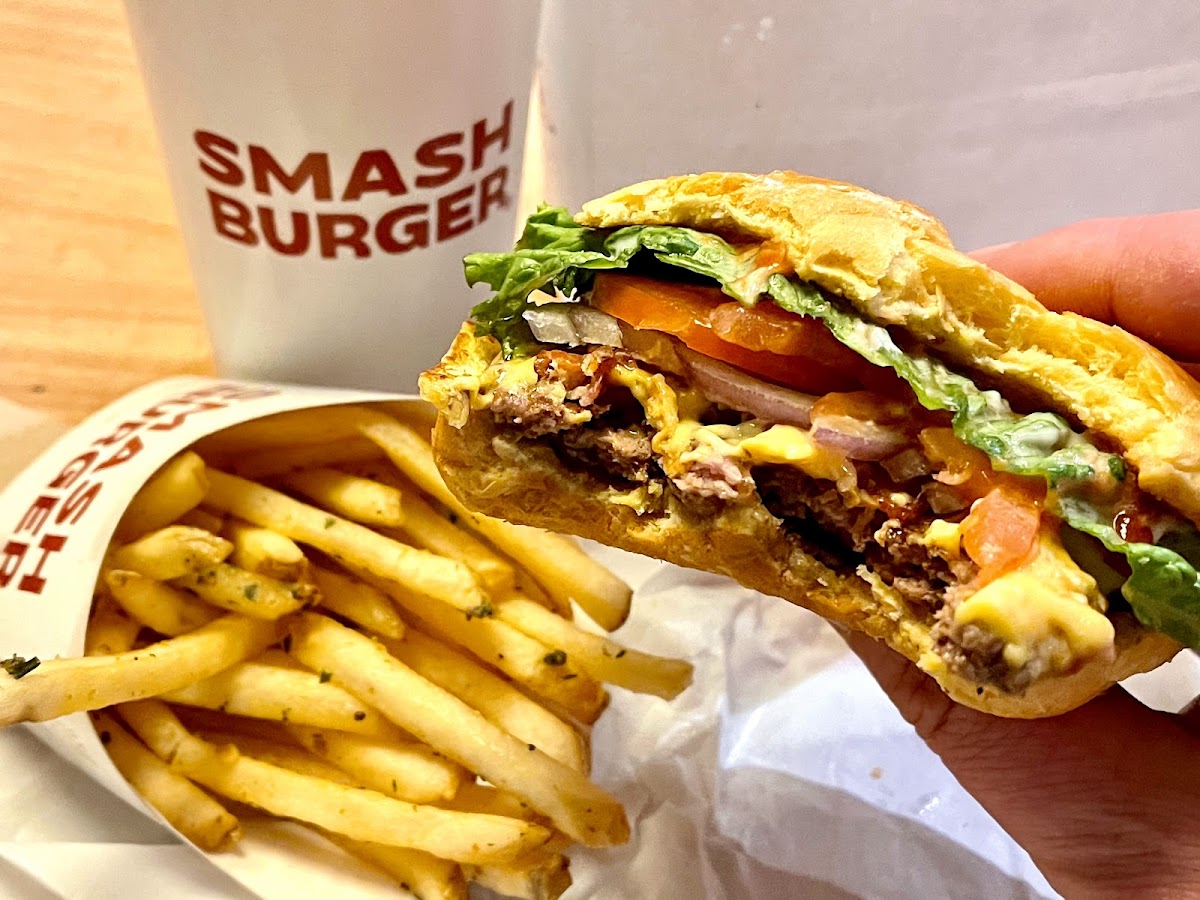 Smashburger Photo 5