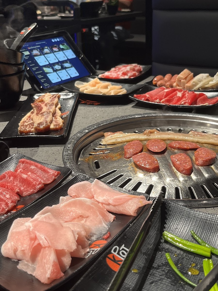 KPOT Korean BBQ & Hot Pot Photo 8