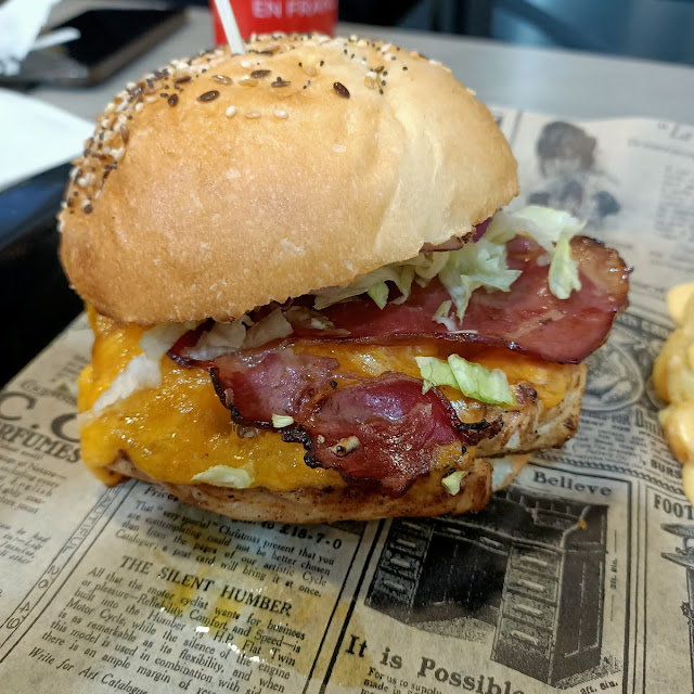 Burger Gourmet Poulet Braisé