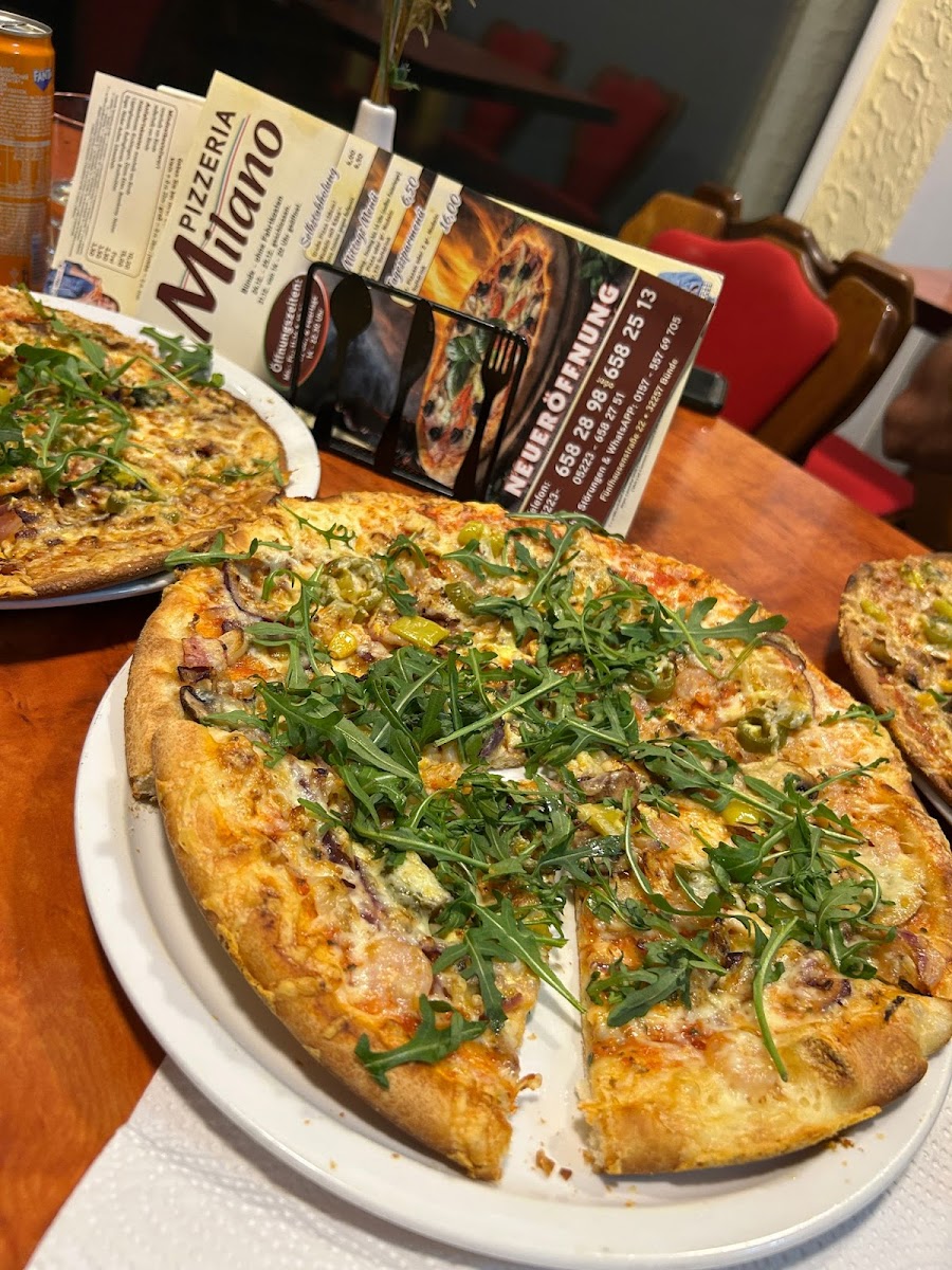 Pizzeria Milano Photo 3