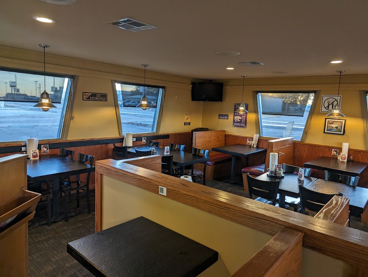 Pizza Hut Photo 4