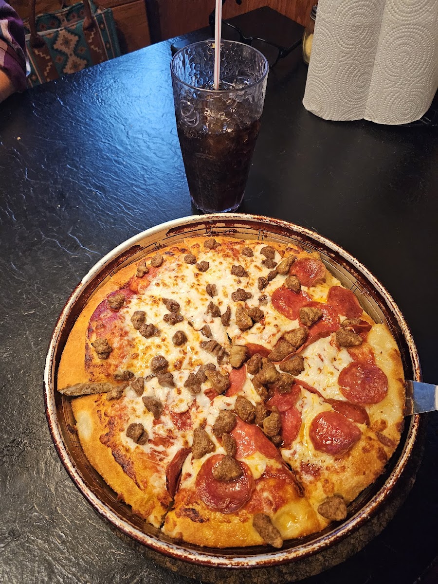 Pizza Hut Photo 6