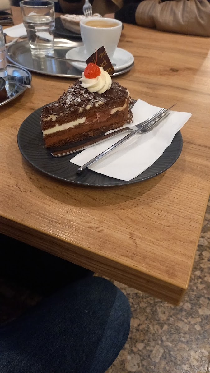 Café-Restaurant Träff Photo 9