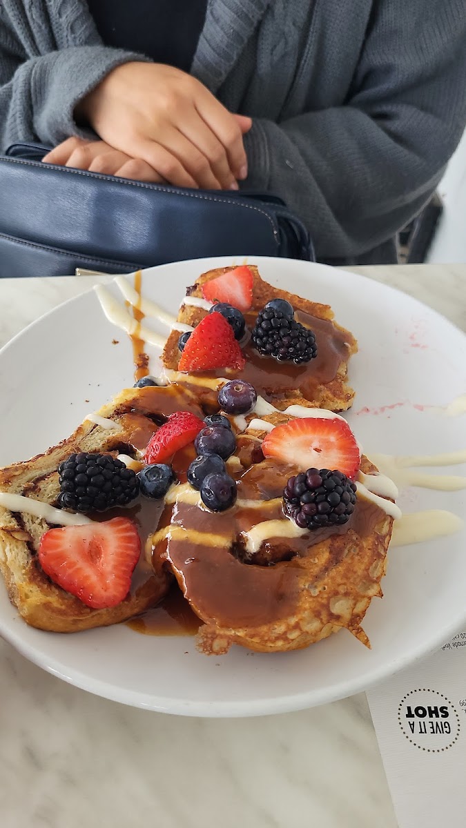 Another Broken Egg Cafe Photo 5