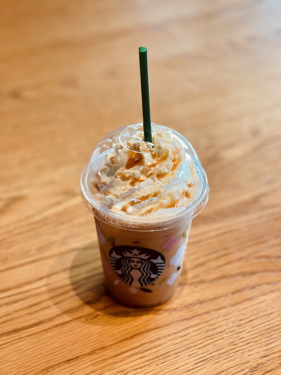 Starbucks Photo 10