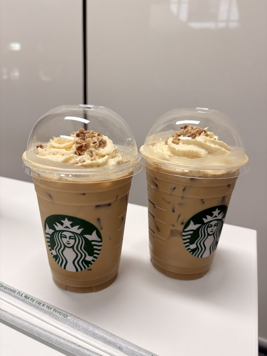 Starbucks Photo 4