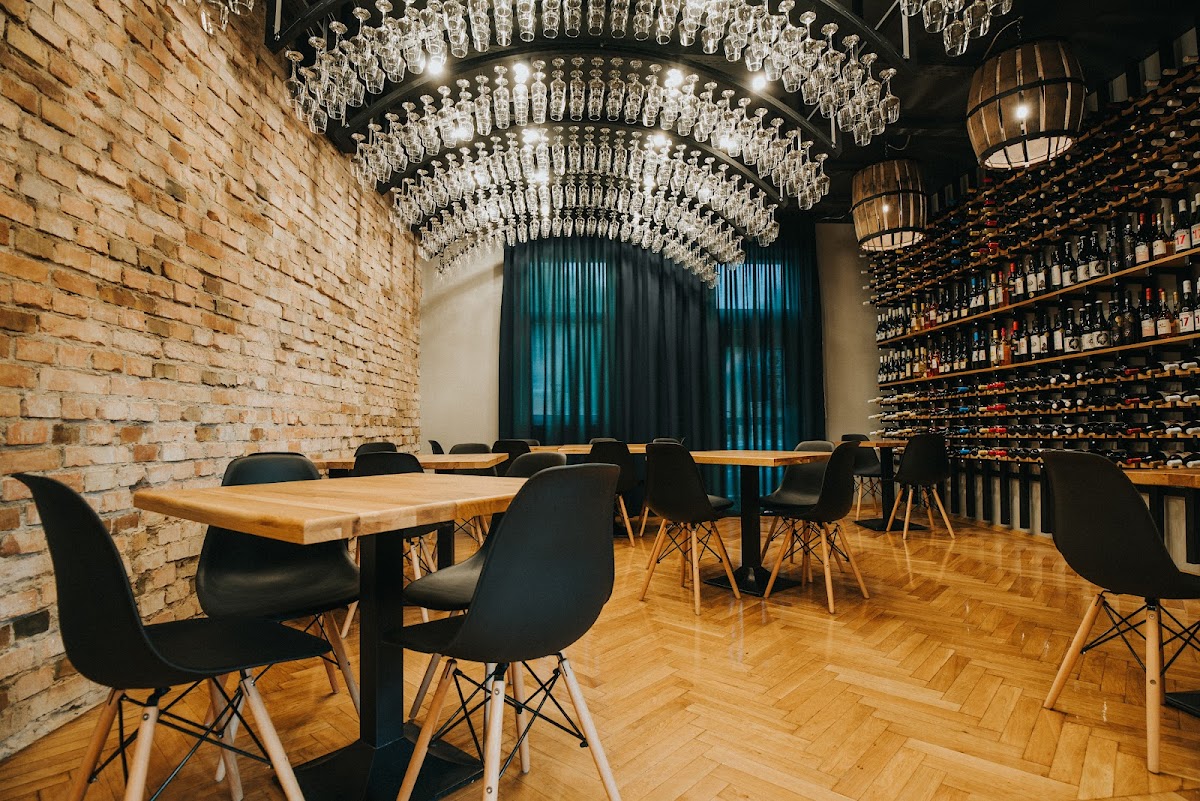 Farkas Wine& Coffee Photo 8
