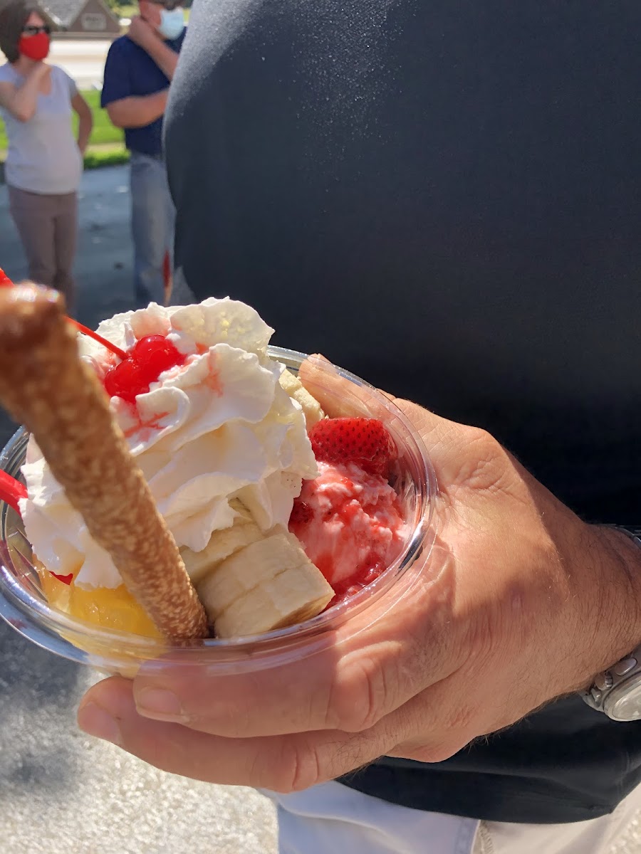 Bruster's Real Ice Cream Photo 6
