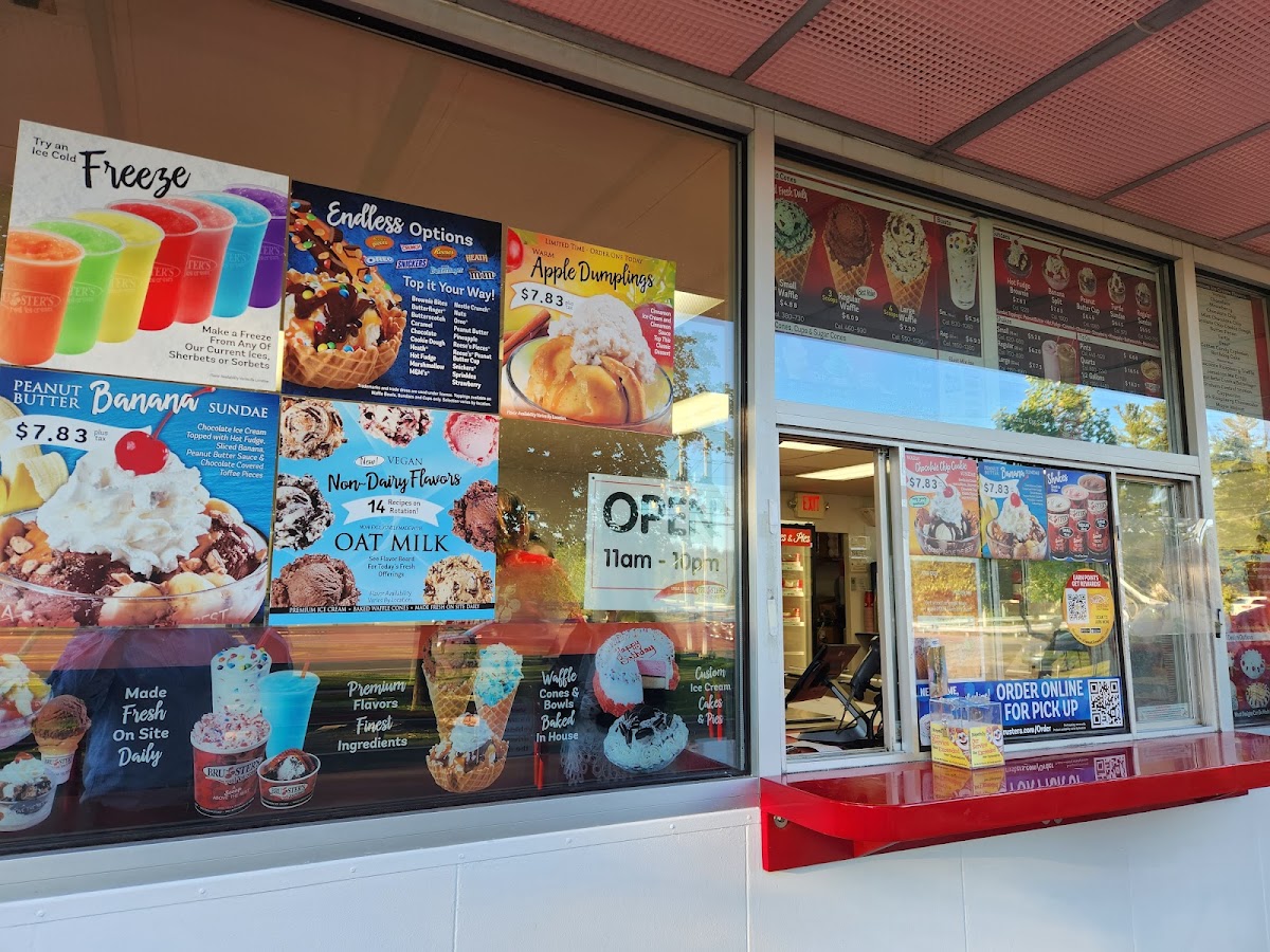 Bruster's Real Ice Cream Photo Menu 9