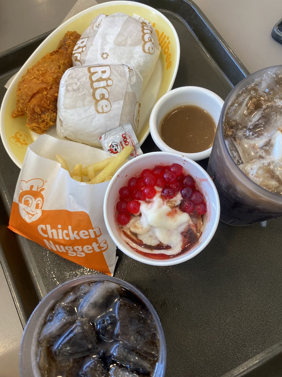 Jollibee Photo 4