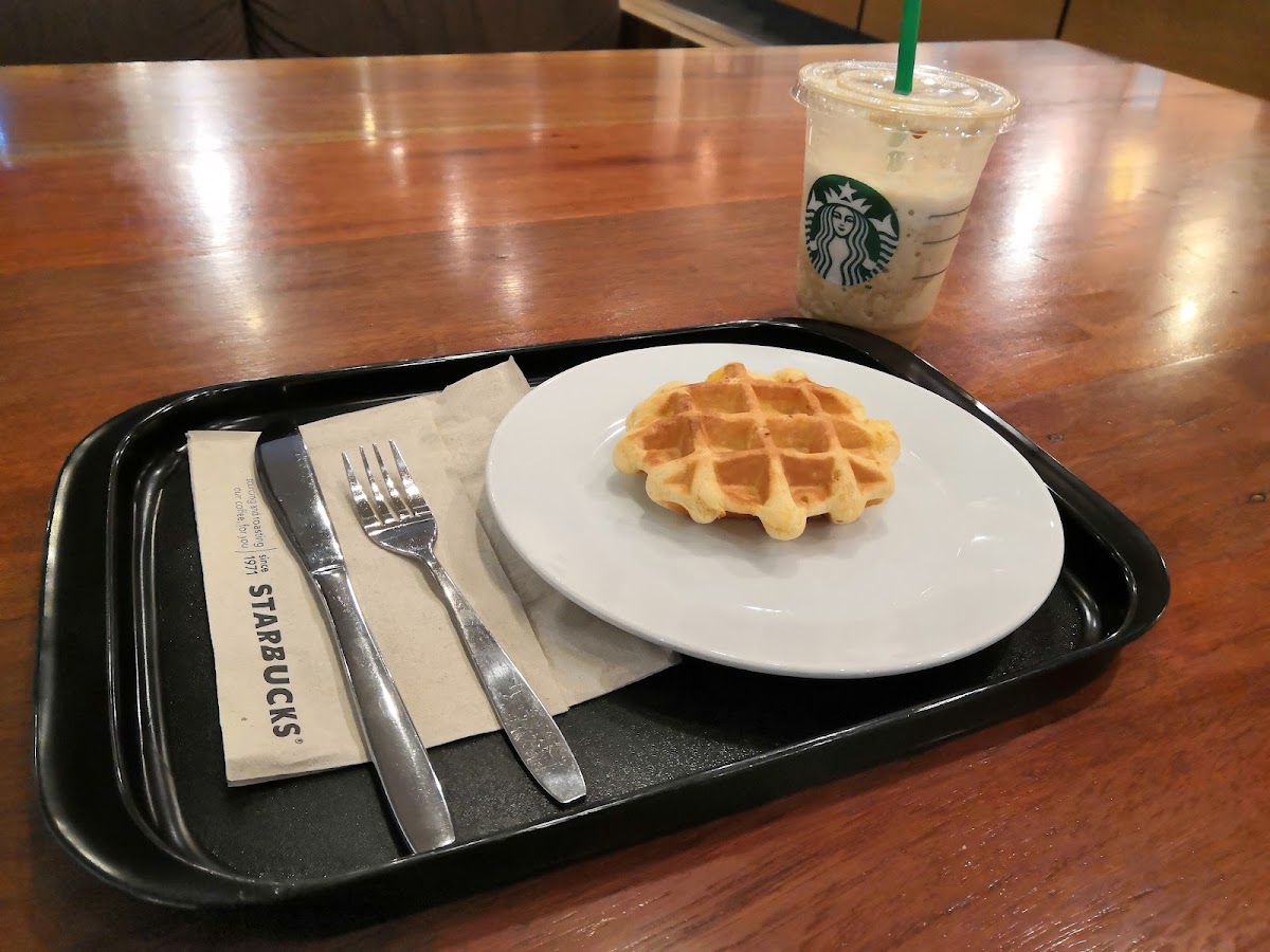 Starbucks Photo 7