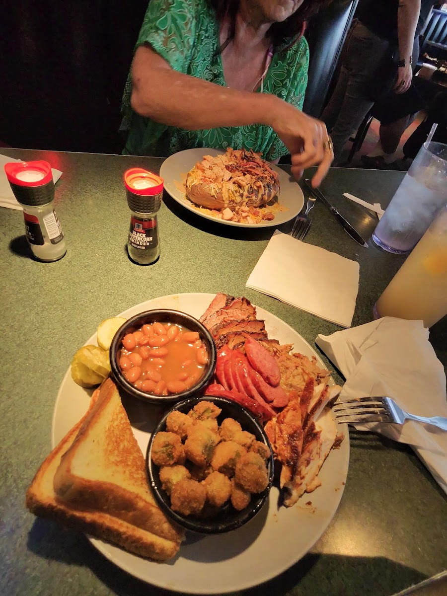 RibCrib BBQ Photo 4
