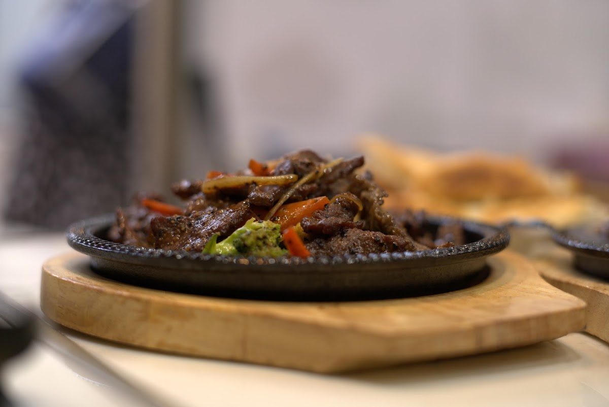Chinatown Sizzling House Photo 9