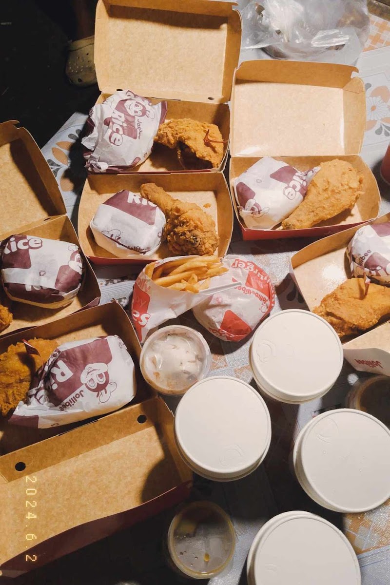 Jollibee Photo 8